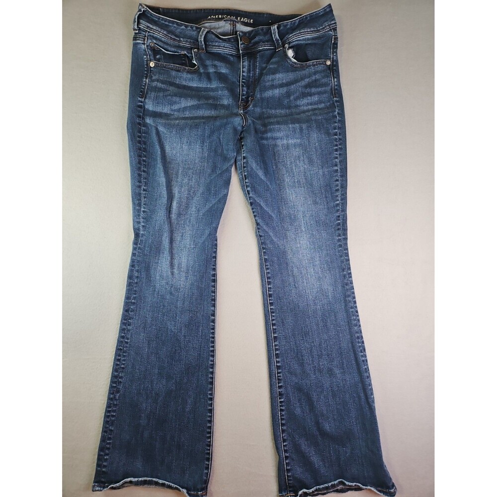 American Eagle Super Stretch Kick Boot Jeans Womens 16 Regular Medium Wash Denim